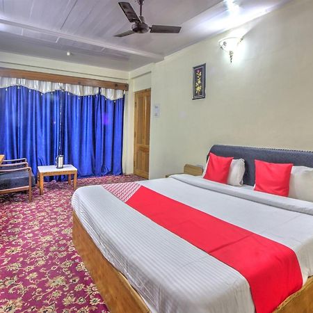 Hotel Capital O Shishamaati à Kulu Extérieur photo