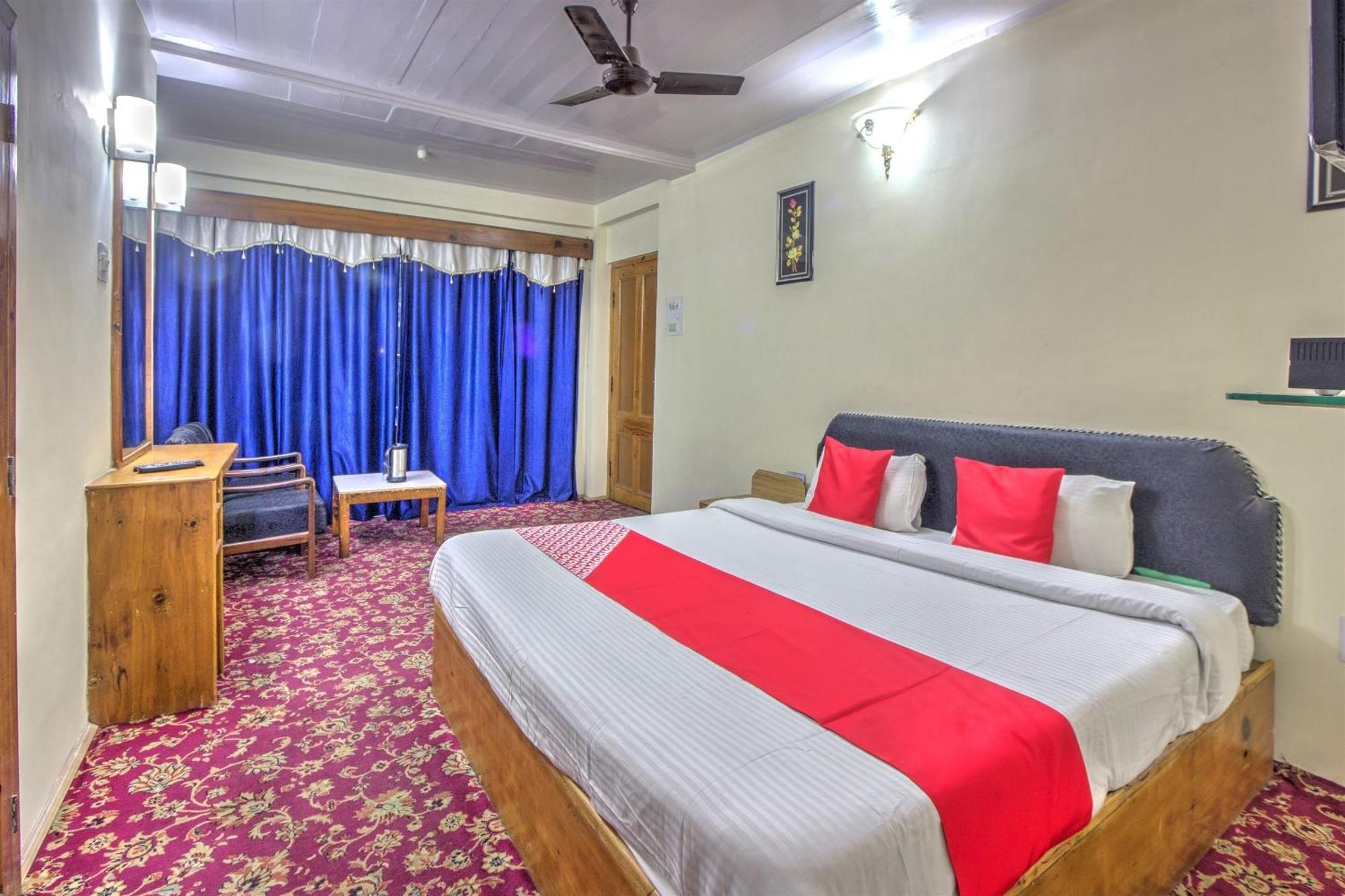 Hotel Capital O Shishamaati à Kulu Extérieur photo